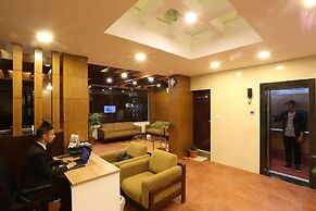 Hotel Jay Suites