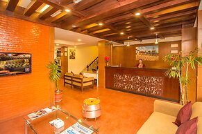 Hotel Jay Suites
