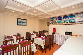 Hotel Jay Suites