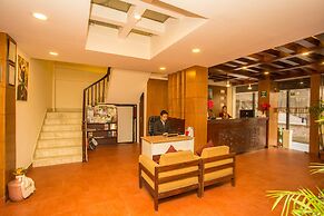 Hotel Jay Suites