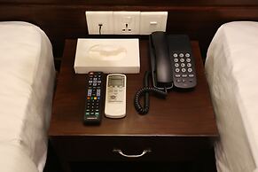 Hotel Jay Suites