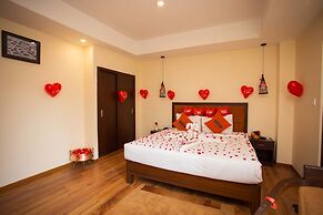 Hotel Jay Suites