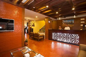 Hotel Jay Suites