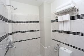 Hotel Jay Suites