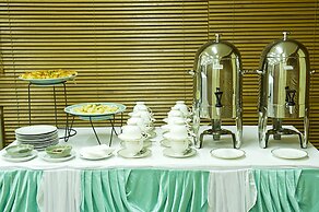 Puri KIIC Golf View Hotel