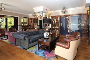 Les Rocquettes Hotel