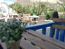 Evi Evan Hotel