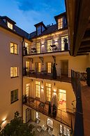 Old Royal Post Boutique Hotel & Premium Suites