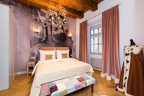 Old Royal Post Boutique Hotel & Premium Suites