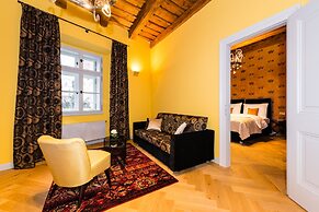 Old Royal Post Boutique Hotel & Premium Suites