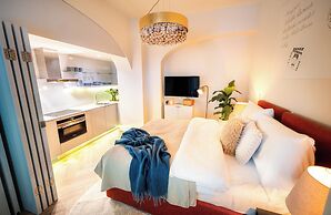 Old Royal Post Boutique Hotel & Premium Suites