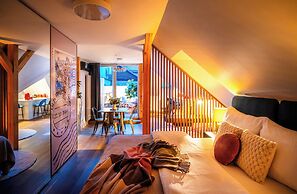Old Royal Post Boutique Hotel & Premium Suites