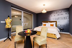 Old Royal Post Boutique Hotel & Premium Suites