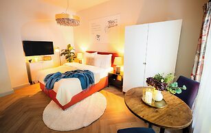 Old Royal Post Boutique Hotel & Premium Suites