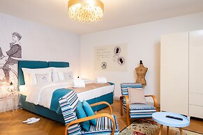 Old Royal Post Boutique Hotel & Premium Suites