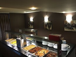 TM Deluxe Hotel