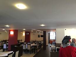 TM Deluxe Hotel