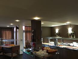 TM Deluxe Hotel