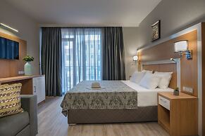 TM Deluxe Hotel