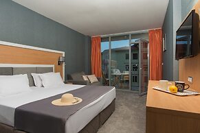 TM Deluxe Hotel