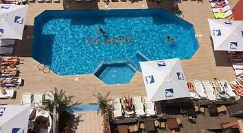 TM Deluxe Hotel