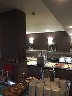 TM Deluxe Hotel