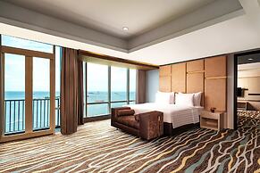 Swiss-Belhotel Waterfront Makassar