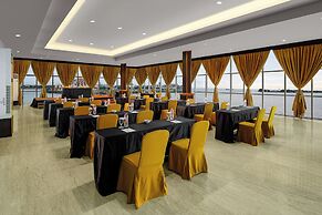 Swiss-Belhotel Waterfront Makassar