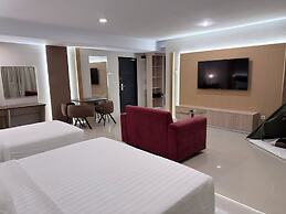 Swiss-Belhotel Waterfront Makassar