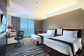 Swiss-Belhotel Waterfront Makassar