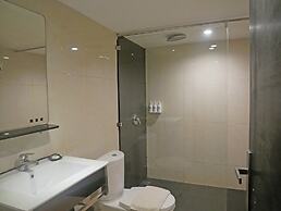 Swiss-Belhotel Waterfront Makassar