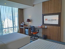 Swiss-Belhotel Waterfront Makassar