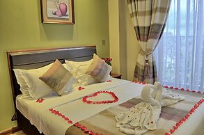 After 40 Hotel