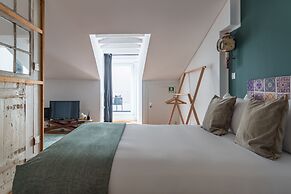 Ama Apartments