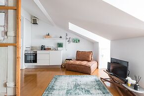 Ama Apartments