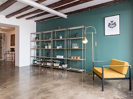 Ama Apartments