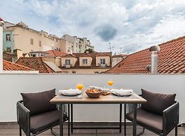 Ama Apartments