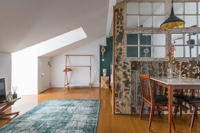 Ama Apartments