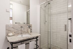 Ama Apartments