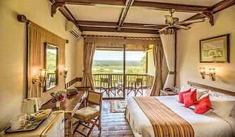 Paraa Safari Lodge
