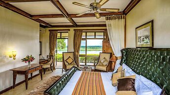 Paraa Safari Lodge