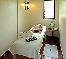 Paraa Safari Lodge