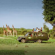 Paraa Safari Lodge