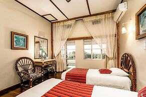 Mweya Safari Lodge