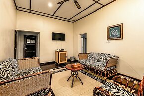 Mweya Safari Lodge