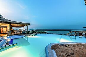 Mweya Safari Lodge