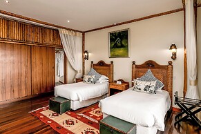 Mweya Safari Lodge