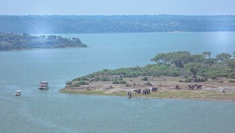 Mweya Safari Lodge