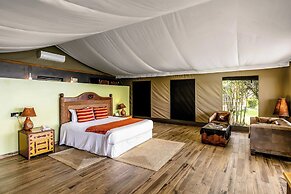Mweya Safari Lodge