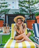 Dua Miami, Autograph Collection